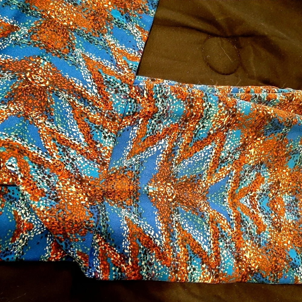LulaRoe OS - Picture 2 of 3